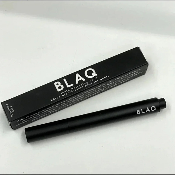 BLAQ Teeth Whitening Wand and Teeth Charcoal Powder New In Box - Picture 2 of 3